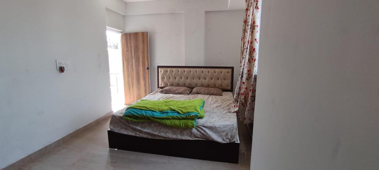 Rvr Abode -Private Rooms Bangalore Extérieur photo