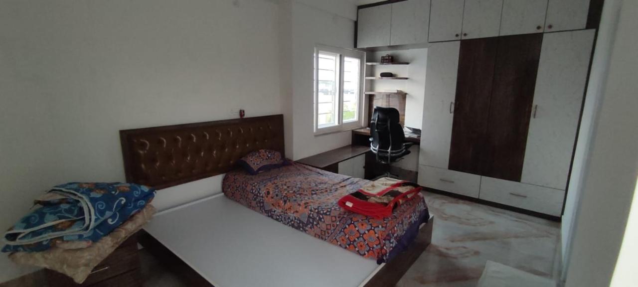 Rvr Abode -Private Rooms Bangalore Extérieur photo