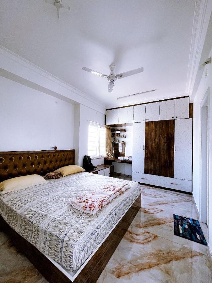 Rvr Abode -Private Rooms Bangalore Extérieur photo