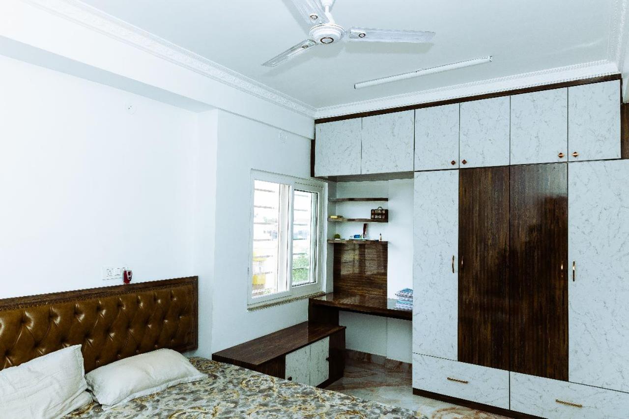 Rvr Abode -Private Rooms Bangalore Extérieur photo