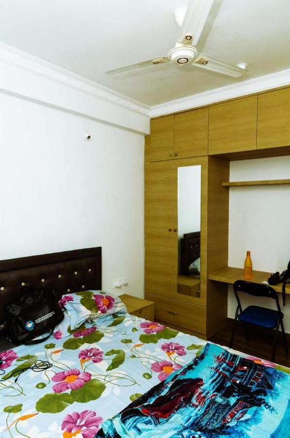 Rvr Abode -Private Rooms Bangalore Extérieur photo