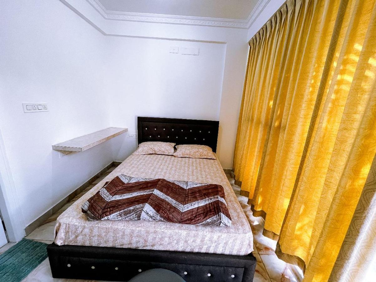 Rvr Abode -Private Rooms Bangalore Extérieur photo