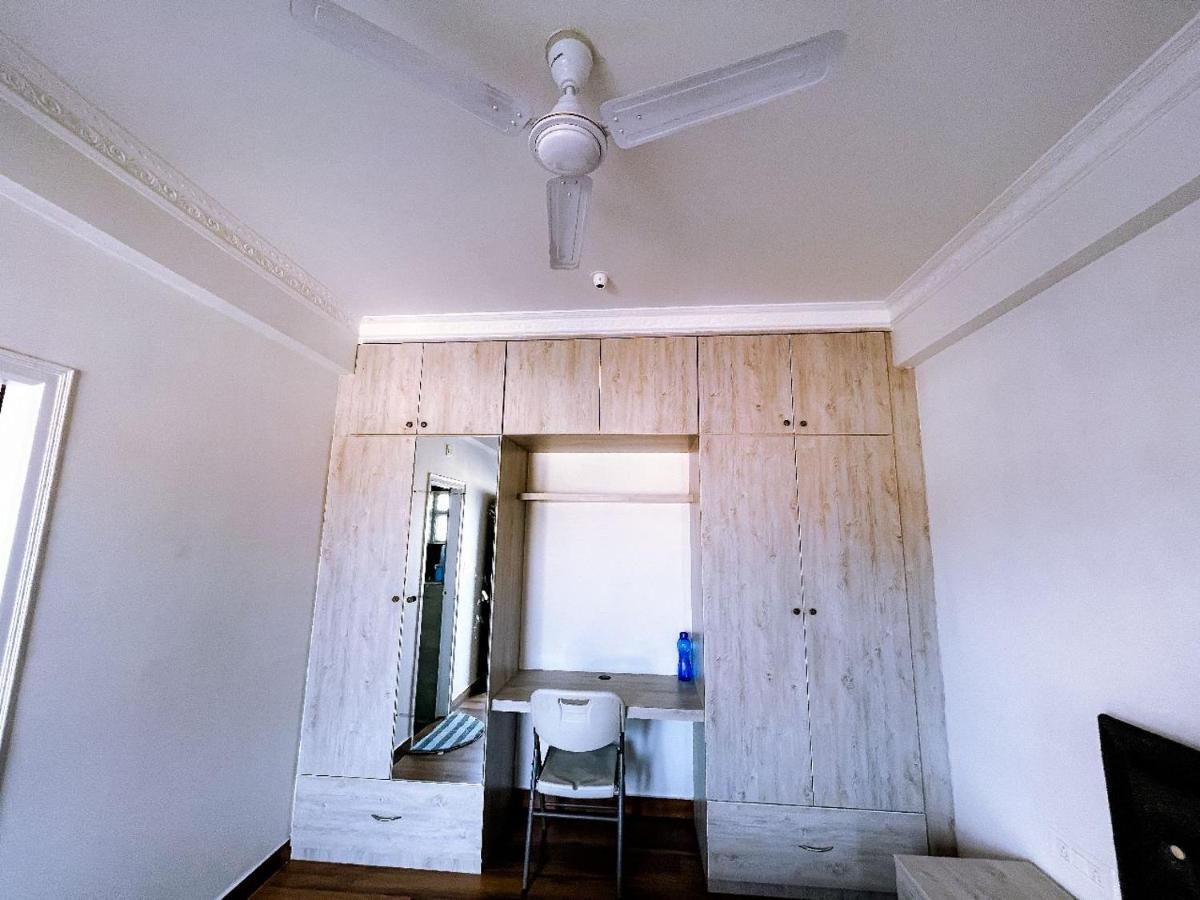 Rvr Abode -Private Rooms Bangalore Extérieur photo